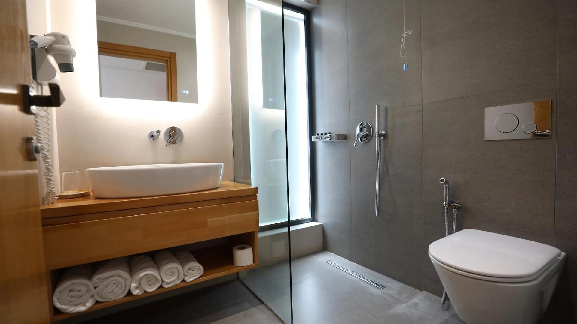 Noi Hotel Ksamil