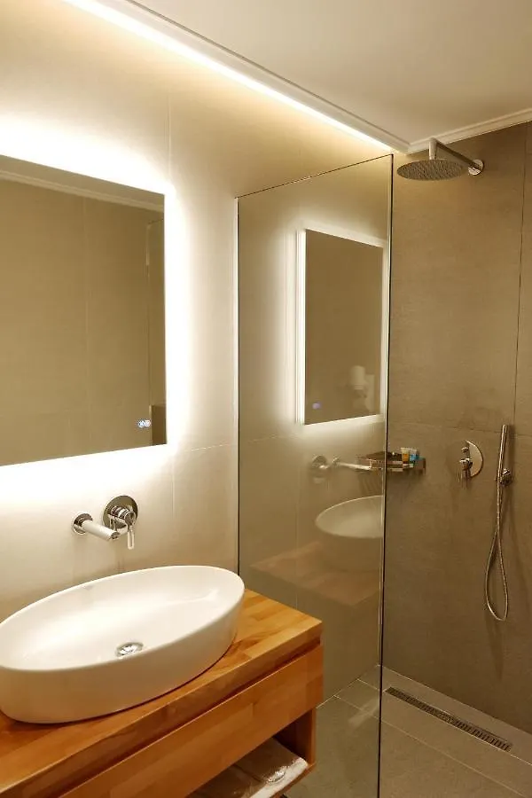 Noi Hotel Ksamil